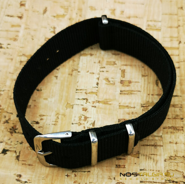 Bracelet de montre /Nylon /18 mm /Noir